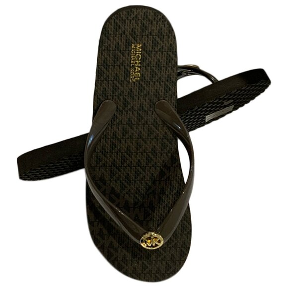 NWT MICHAEL KORS MSRP $69.99 WOMEN'S BROWN FLIP FLOPS SANDALS SIZE 7 8 9 10 - Picture 1 of 4
